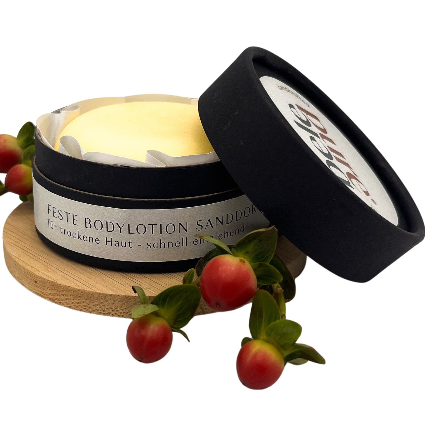 Die feste Bodylotion Sanddorn ist sehr cremig und gut für trockene Haut geeignet.

Durch die spezielle Zusammensetzung zieht sie zügig in die Haut ein und hinterlässt ein angenehm gepflegtes Gefühl.